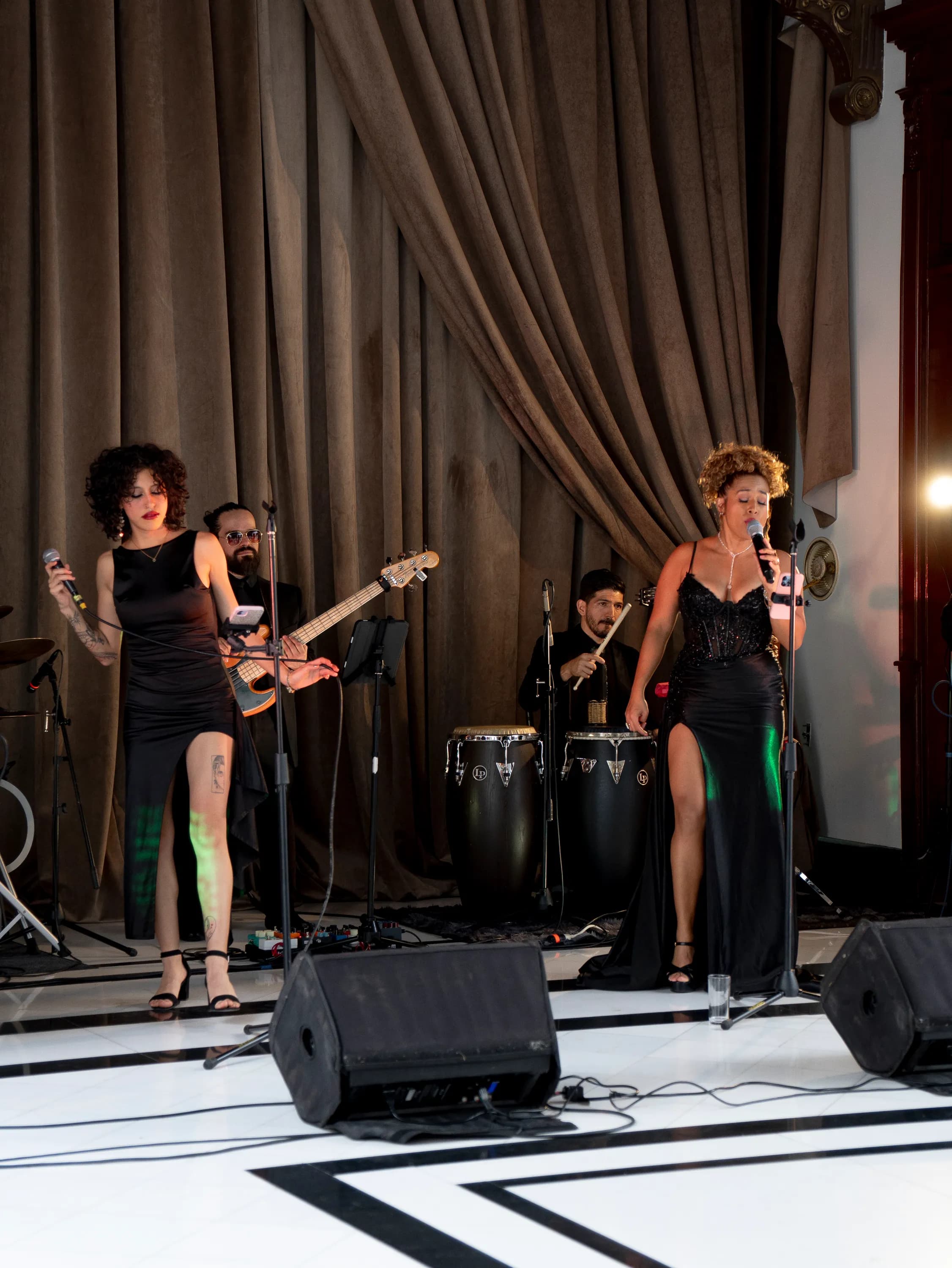 Luxury Band